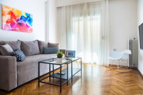 TONI'S Classy Home in Kolonaki, local's Gem